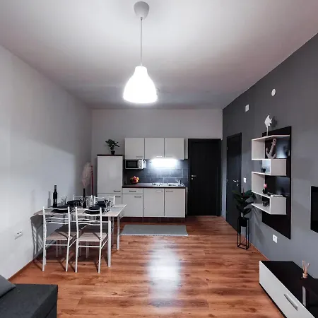 & Studio Pekica Apartment *