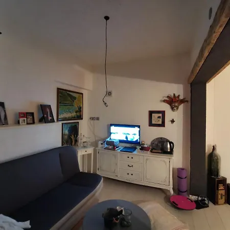 & Studio Pekica *